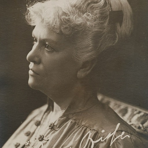 Portrait of Helmi Biese