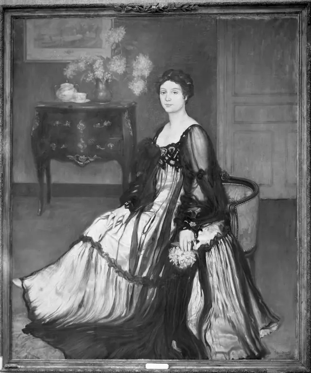 Lady with the Hydrangeas