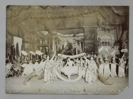 Scene from the ballet 'L'Amour'