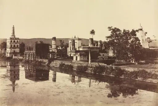 Tank and Temples at Bunshunkuree