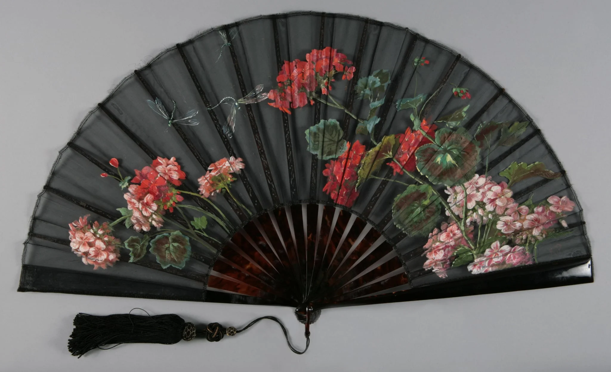 Eventail plié, by Unknown, unspecified, 1880