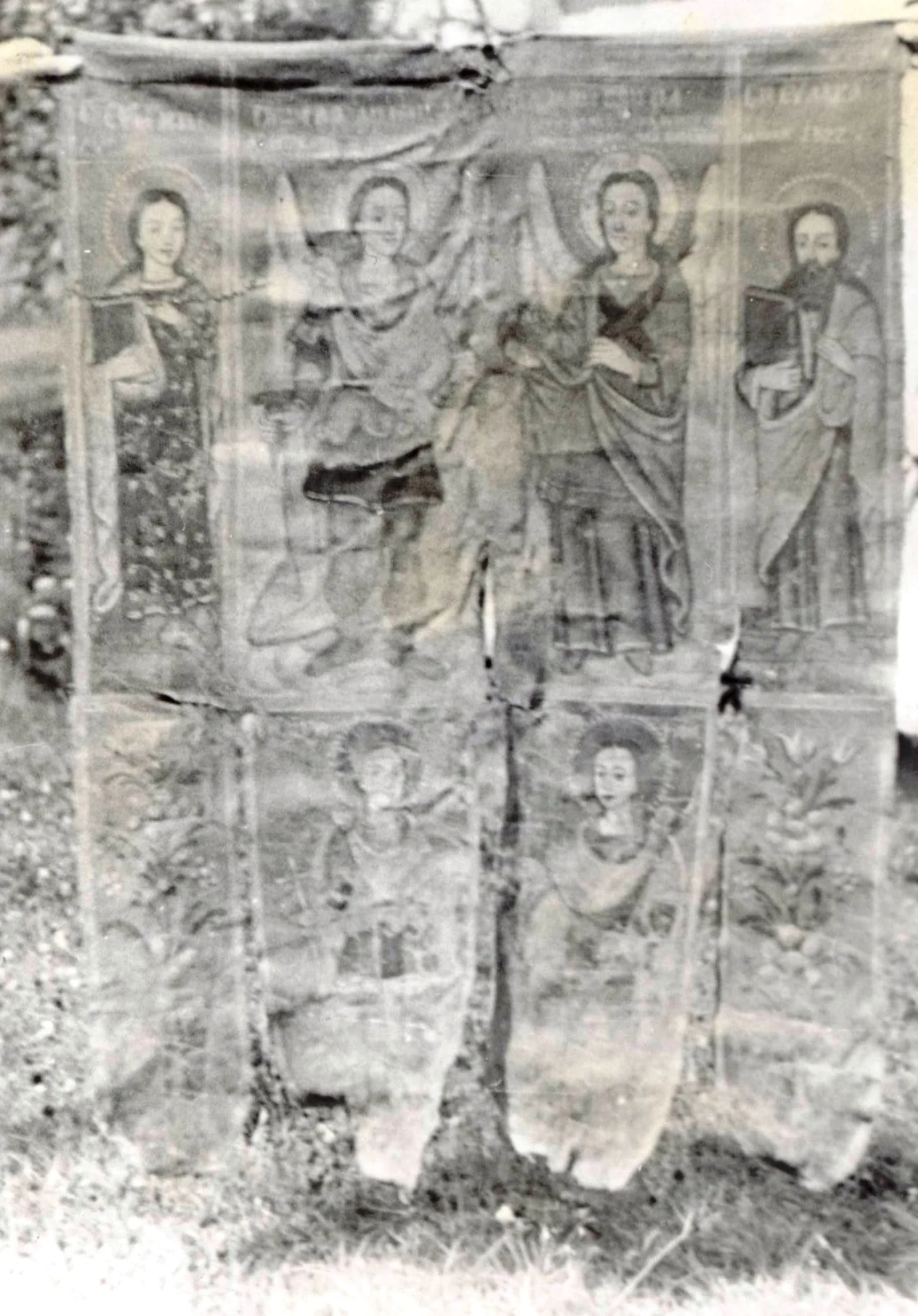 Fața de prapor din Biserica de lemn „Sf. Arhangheli” din Ociu, comuna Vața de Jos, județul Hunedoara (1982)