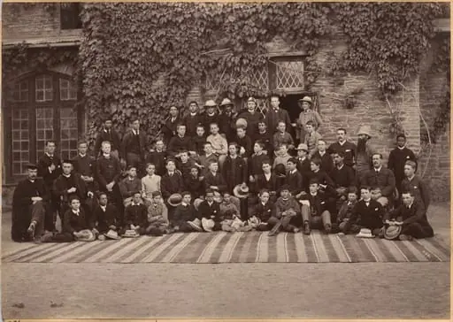 Middle Class Students and Staff, Bishop Cotton School, Shimla (verso)