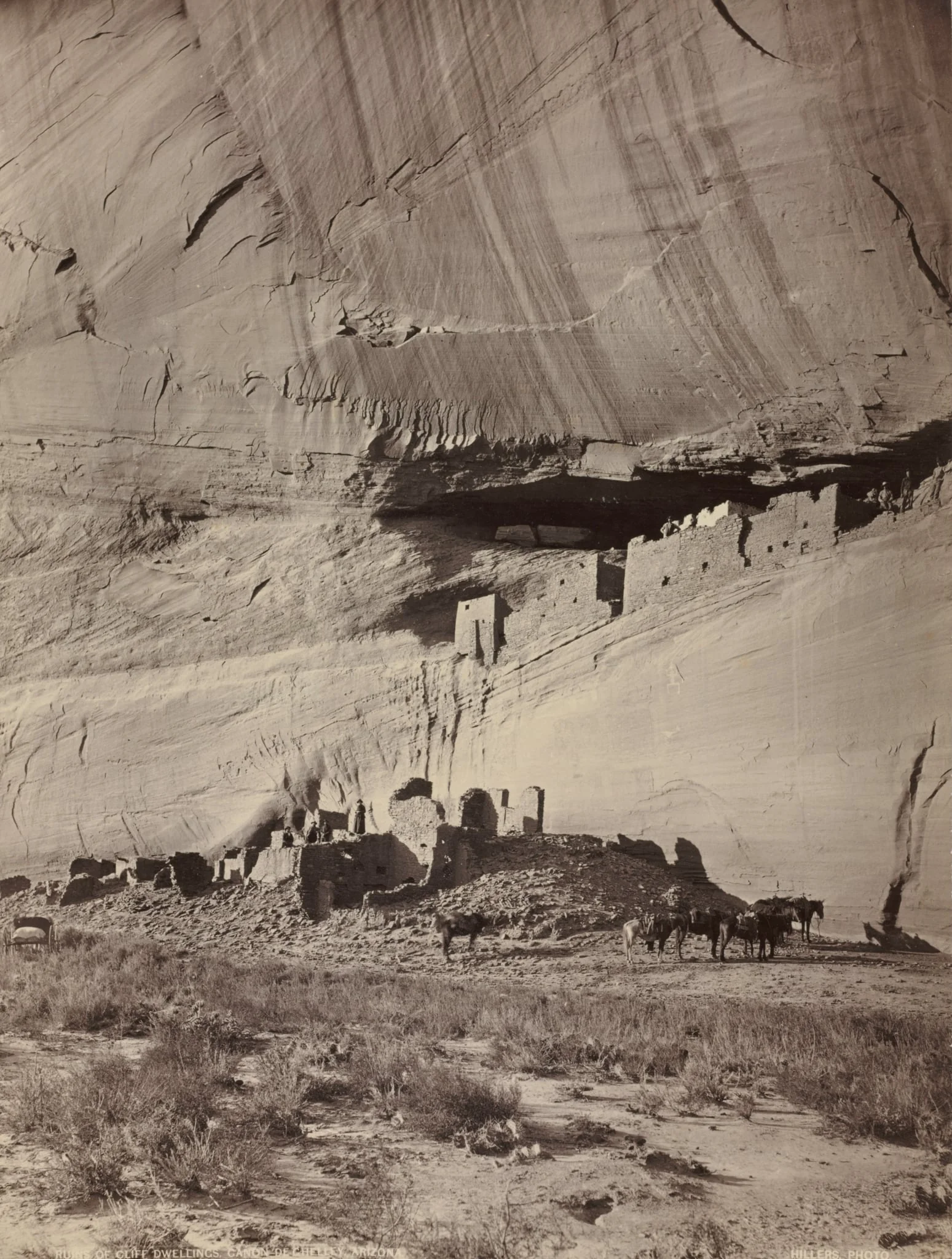 Ruins of Cliff Dwellings, Cañon de Chelly, Arizona
