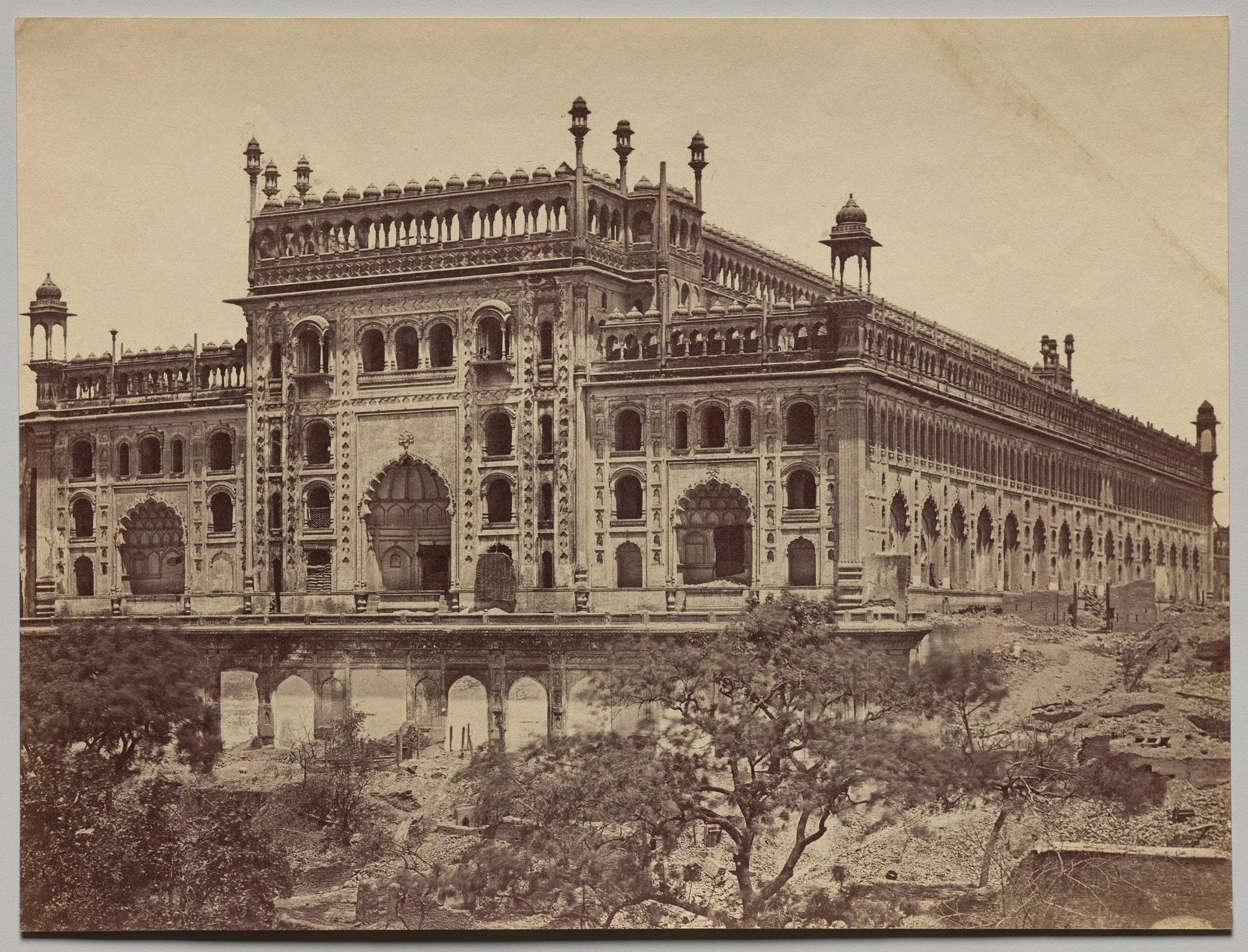 Exterior of Asaf-ud-Daula's Imambara, or Tomb, by Felice A. Beato, 1858