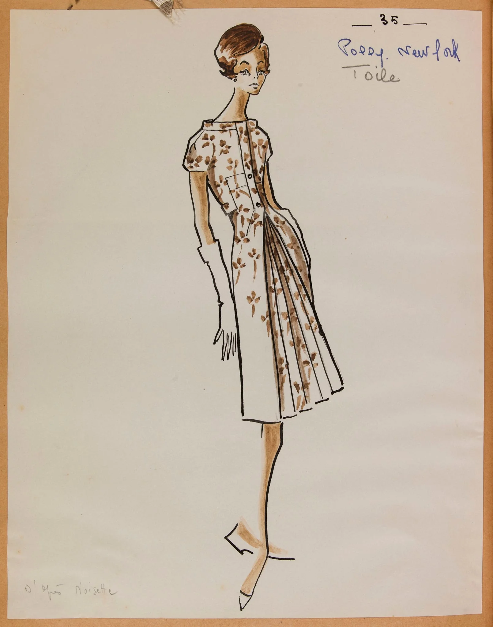 Robe blanche à motif marron plissée sur le devant, by Carven, 1957