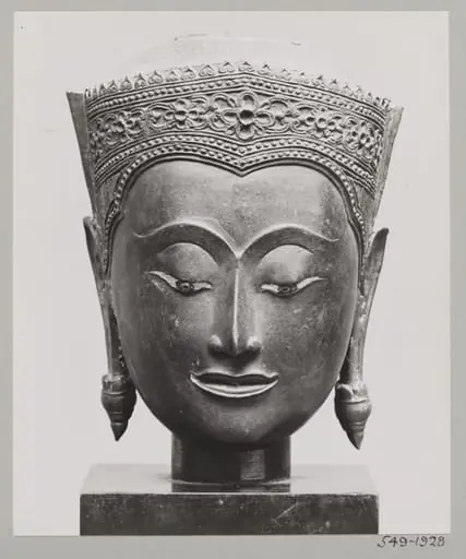 Siamese bronze sculpture of Buddha, 14th or 15th century, V&A Museum