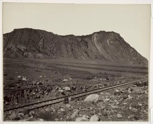 Cinnabar Mountain, Devil Slide