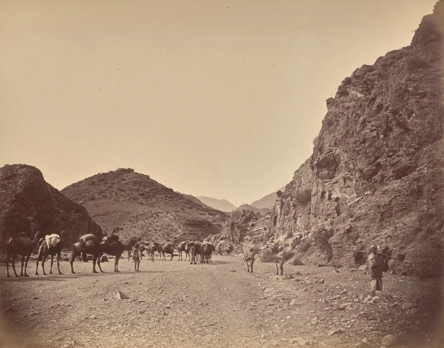 Shadi Bagiar, Entrance to Khyber Pass