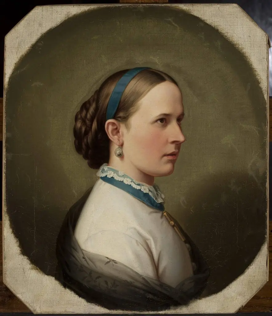 Portrait of a young woman