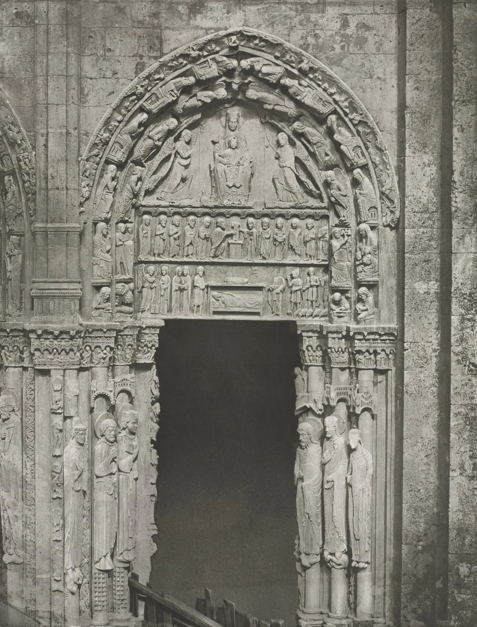 Chartres Cathedral: Right Door of the Royal Portal with Our Lady of Chartres
