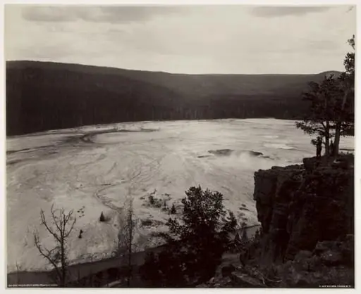 Hell's Half Acre, Prismatic Springs