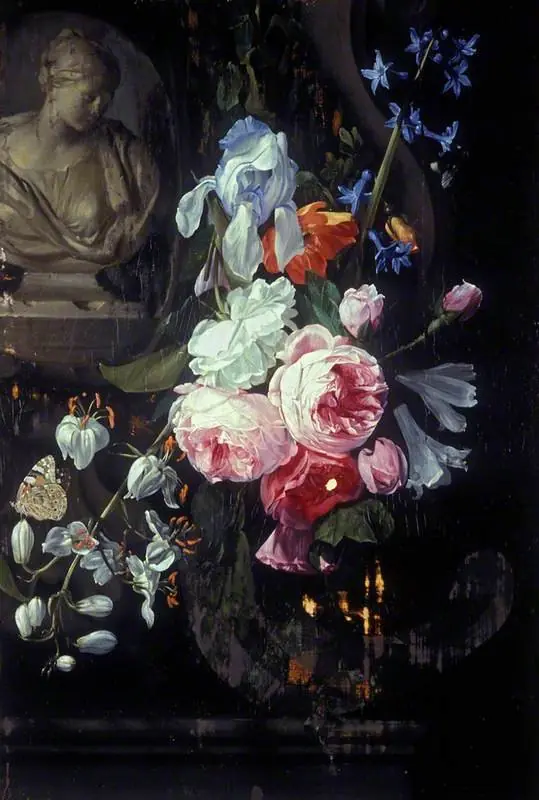 A vase of flowers