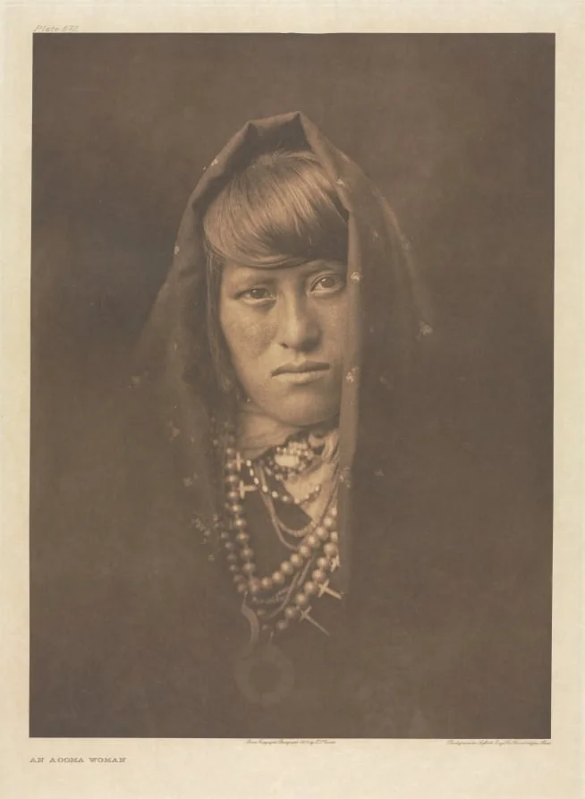 Portfolio XVI, Plate 572: An Acoma Woman, by Edward S. Curtis, 1904