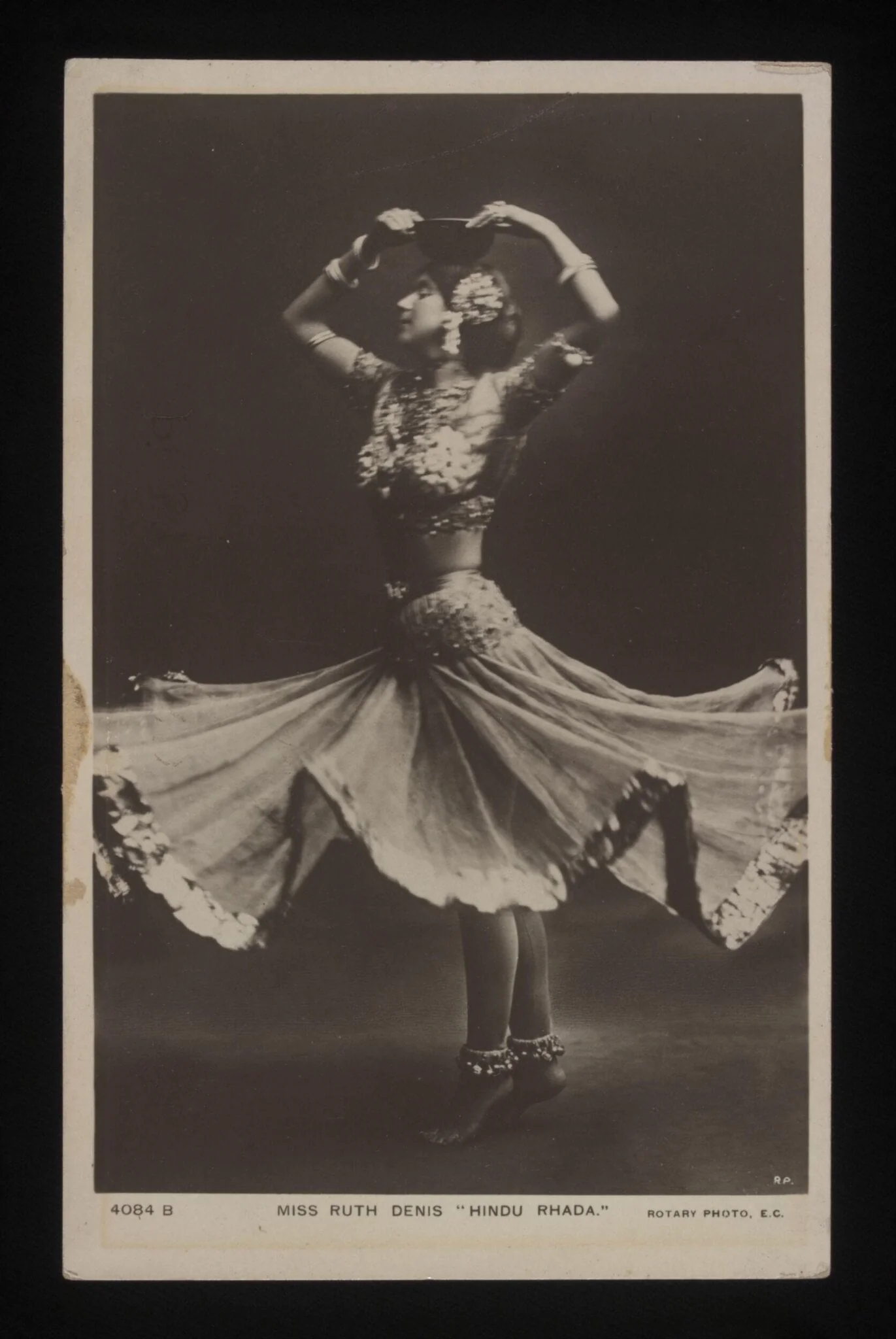 Ruth St Denis, by Rotary Photographic Co., photographic, 1906