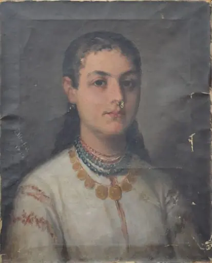 Fată cu salbă