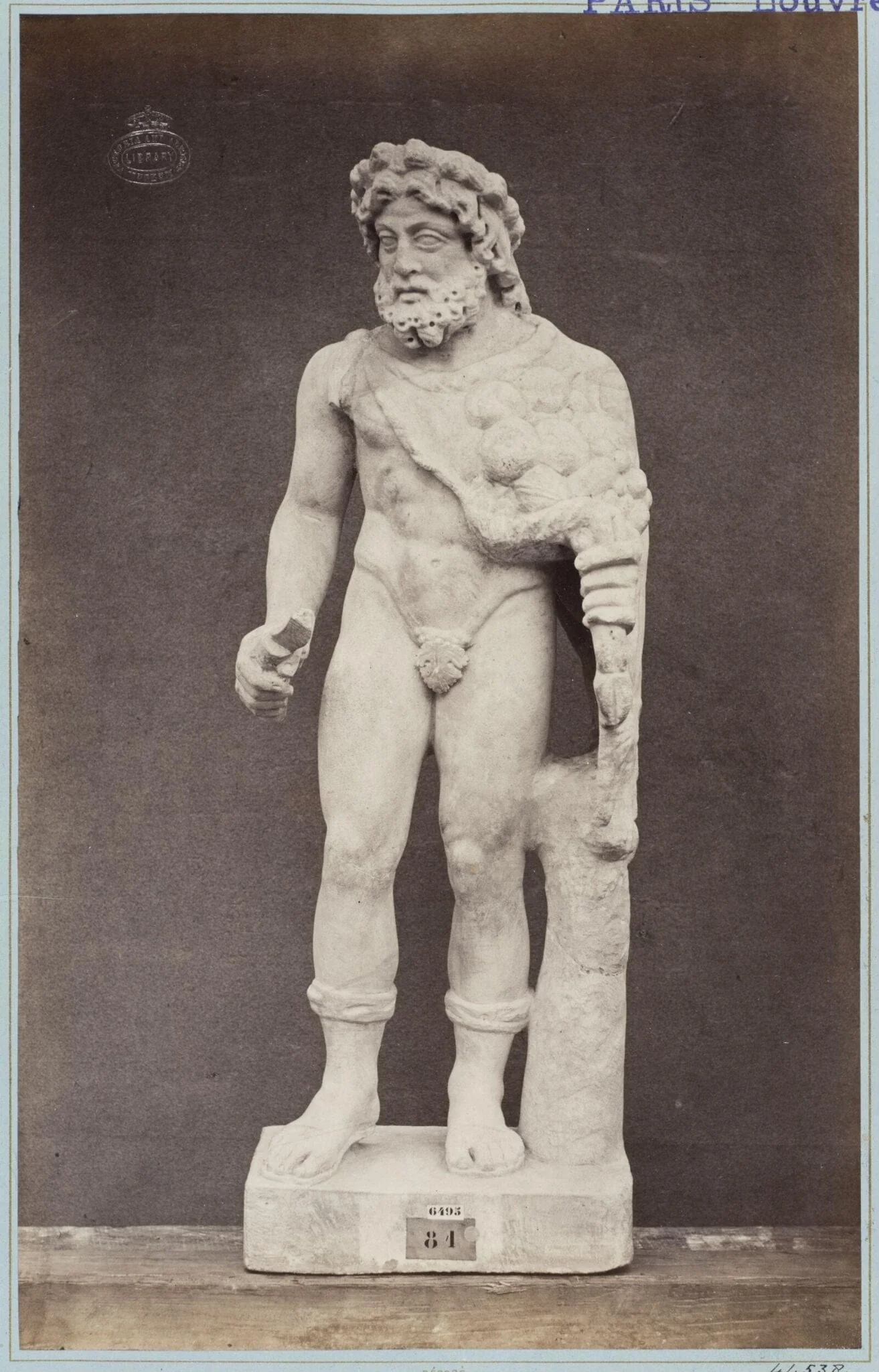 Vertumness statuette in marble