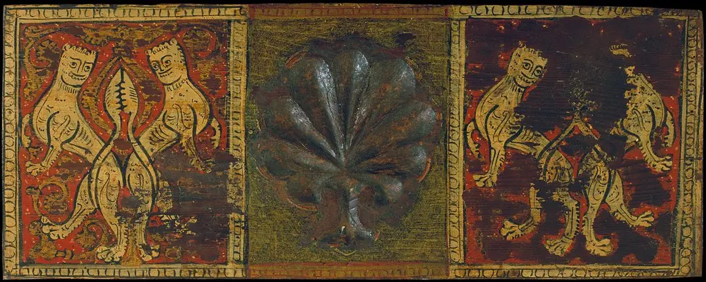 Coffered ceiling panel with palm leaf and fantastic animals