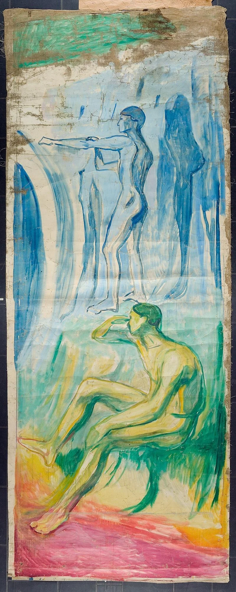 Men Turned towards the Sun