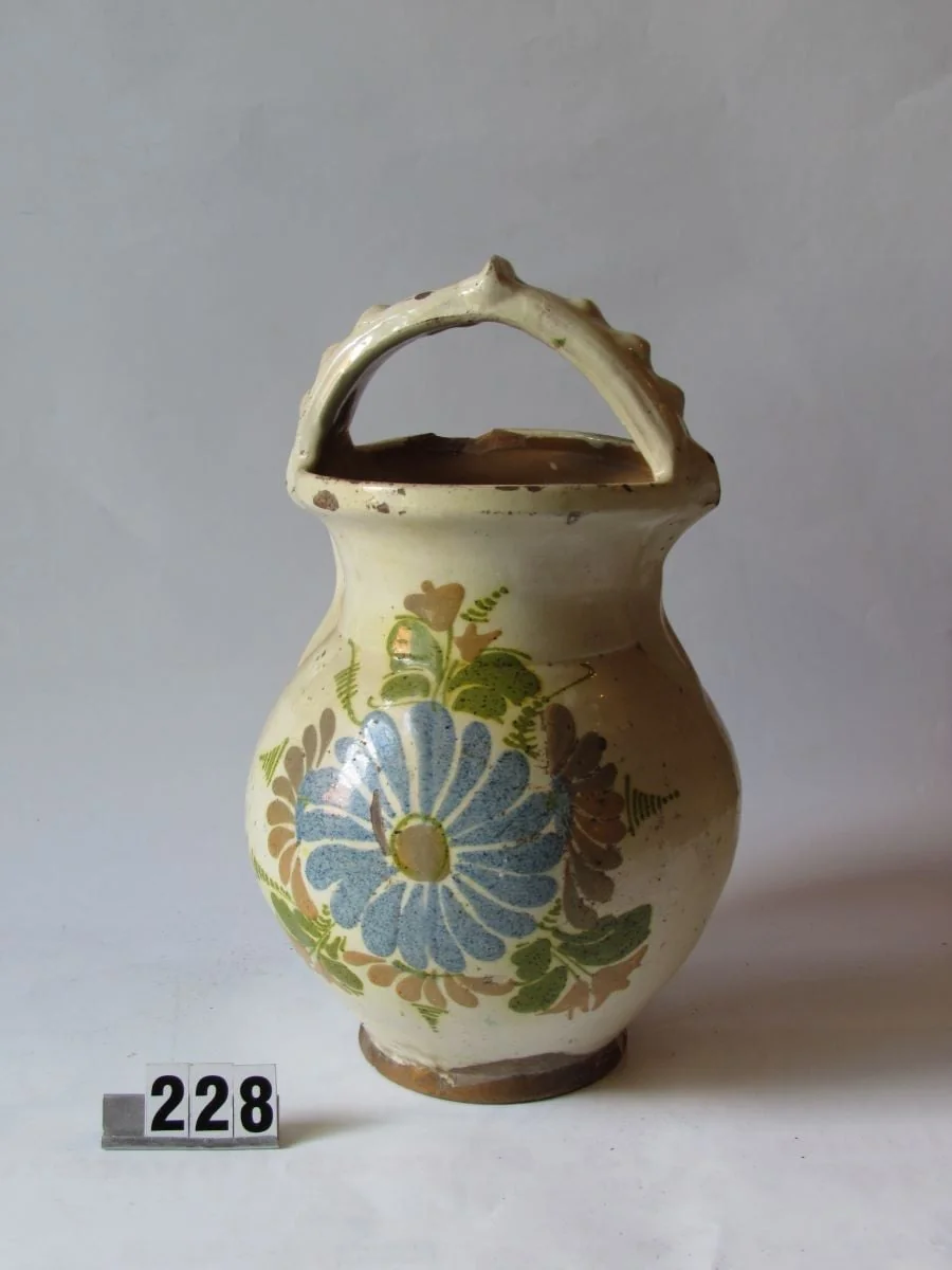 Cană cu toartă deasupra/mănușar, by Unknown, 1850