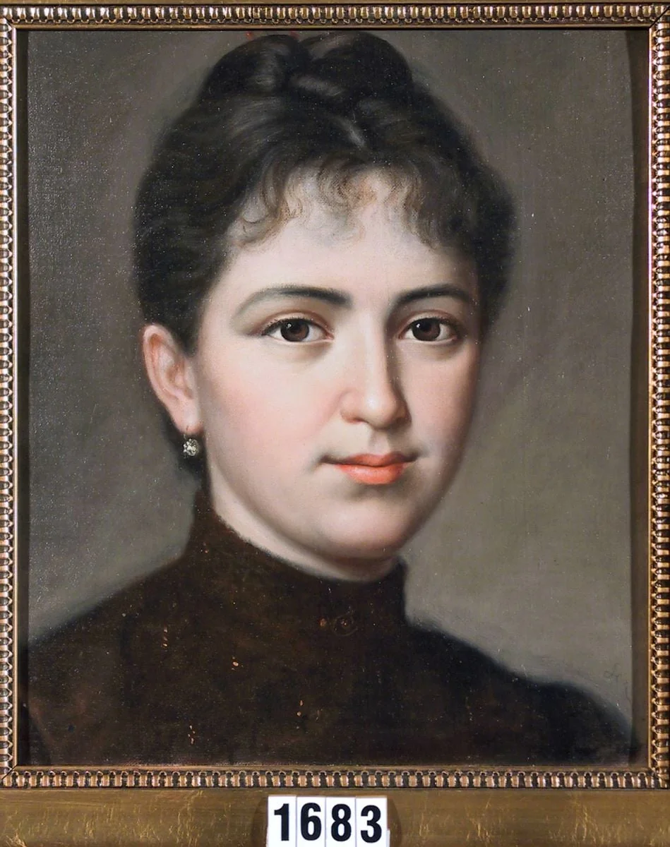 Portret de femeie tânără