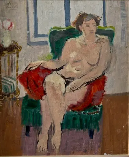 Nud în fotoliu