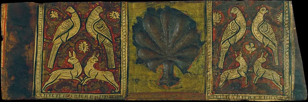 Ceiling panel with palm leaf, birds and four-legged animals