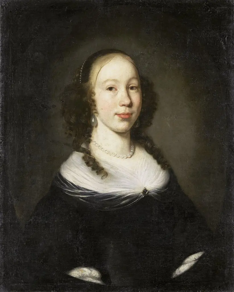 Portrait of a young woman