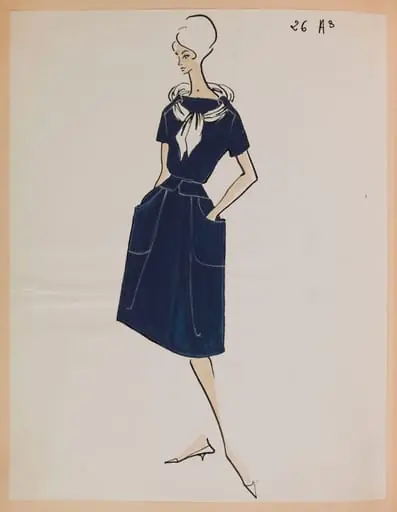 Robe bleu marine avec foulard tenu dans des passants