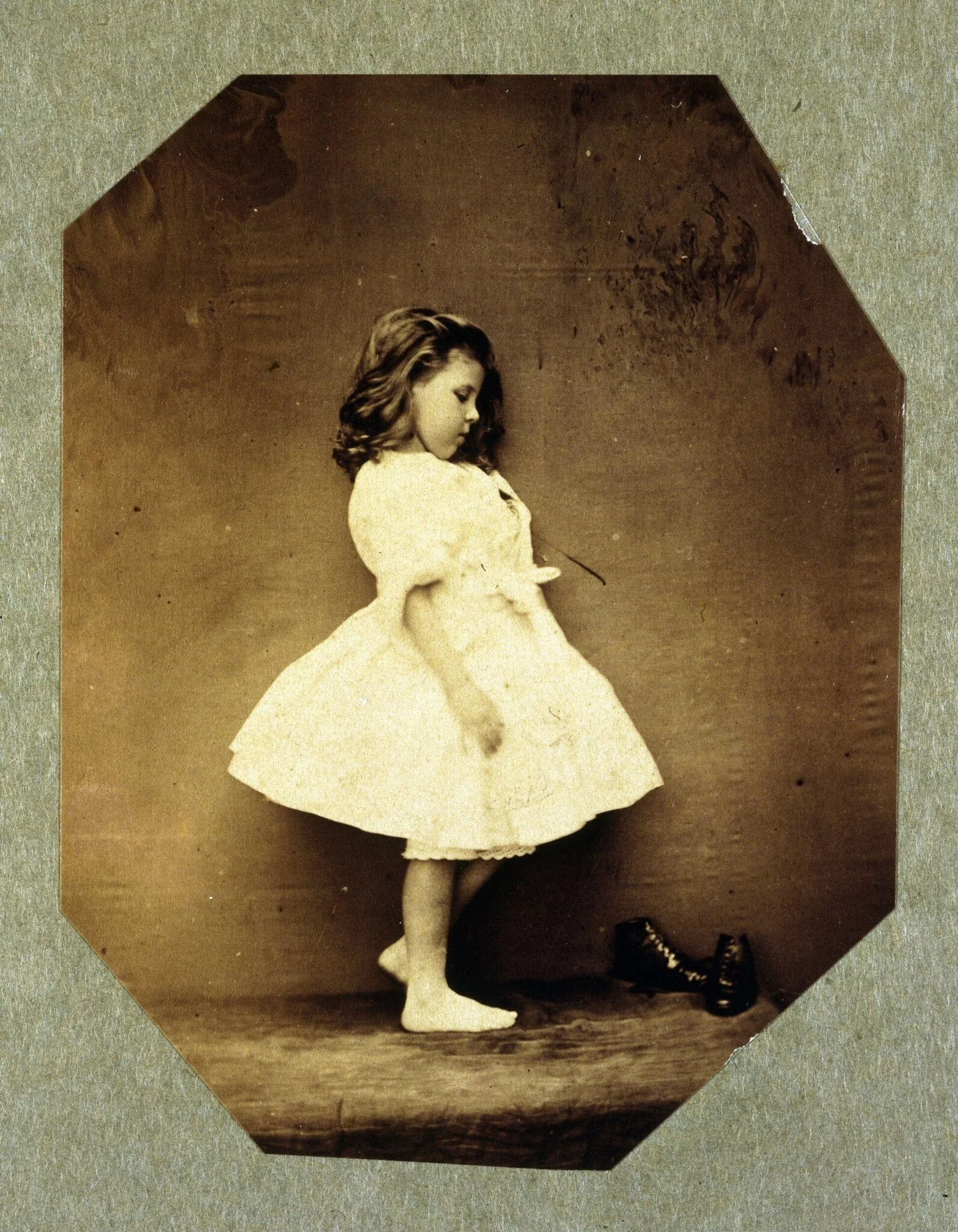 Elphinstone Agnes Maude barefoot, by Clementina Hawarden, photographic, 1860