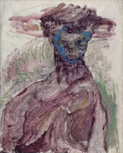 Woman wearing a large hat