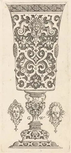 Goblet with base decorated with two large scallops