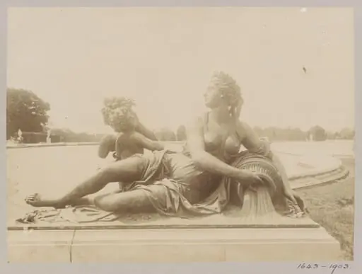 Statue, Versailles, France