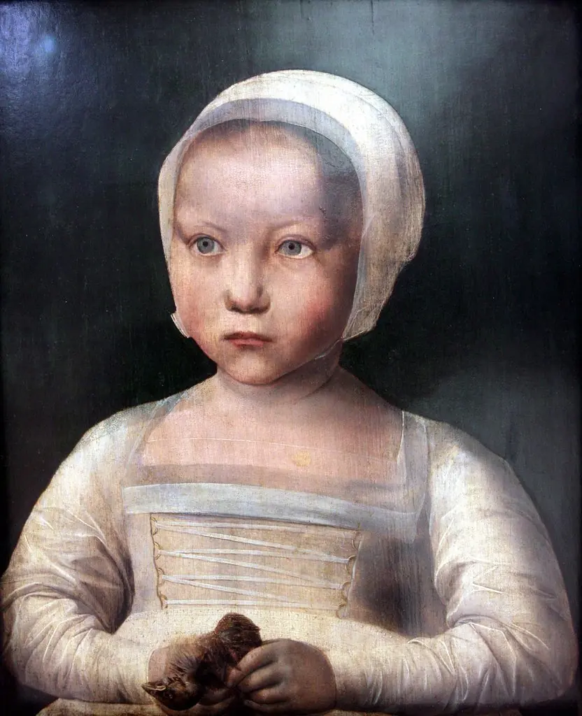 Little girl with a dead bird