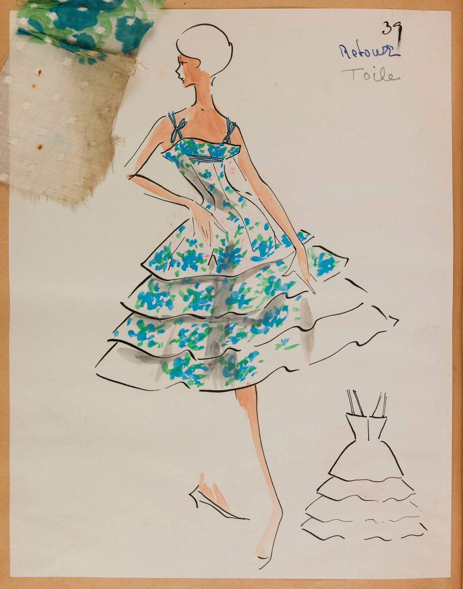 Robe à volants à motif de fleur bleue, by Carven, 1957