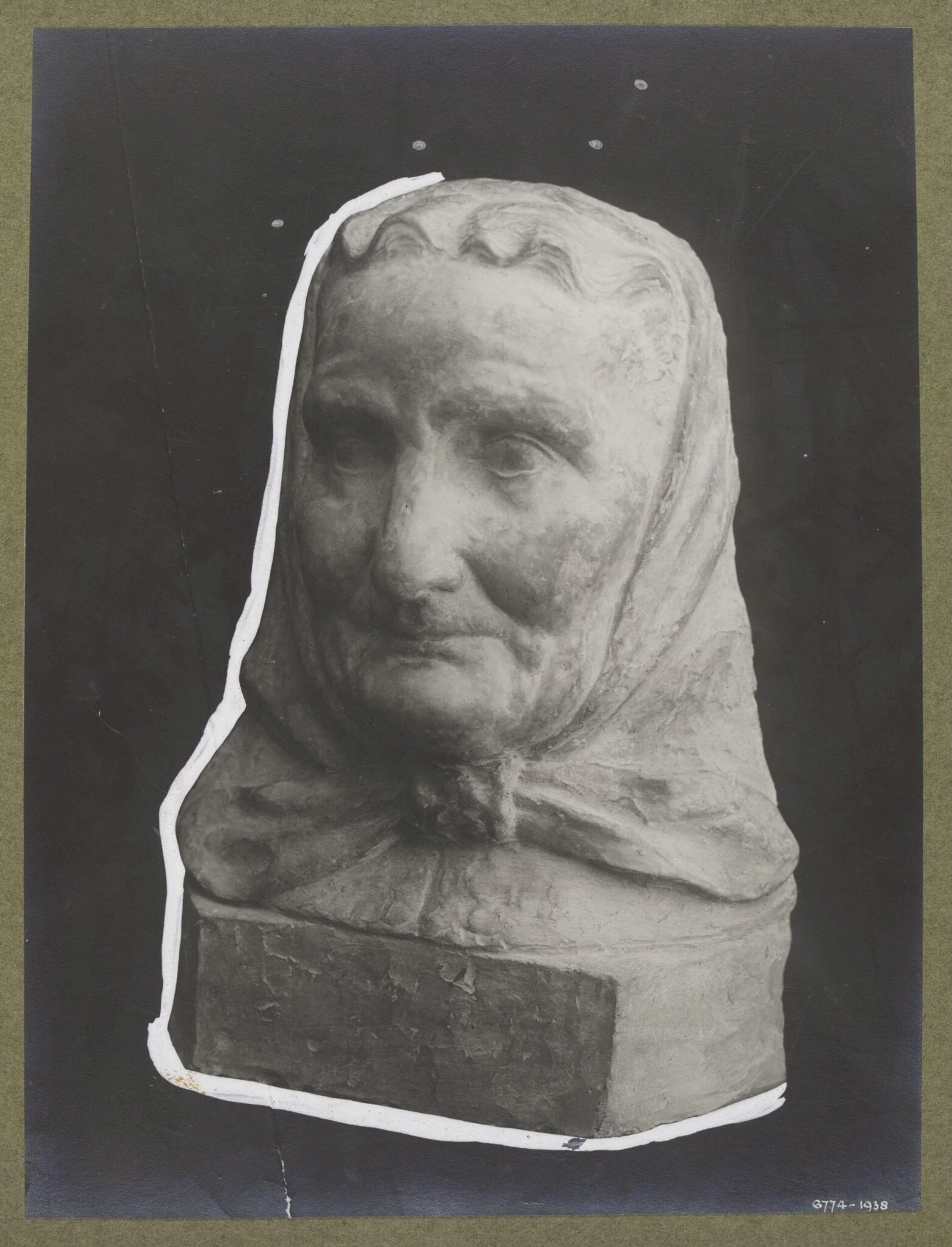 Untitled, by claret, photographic
