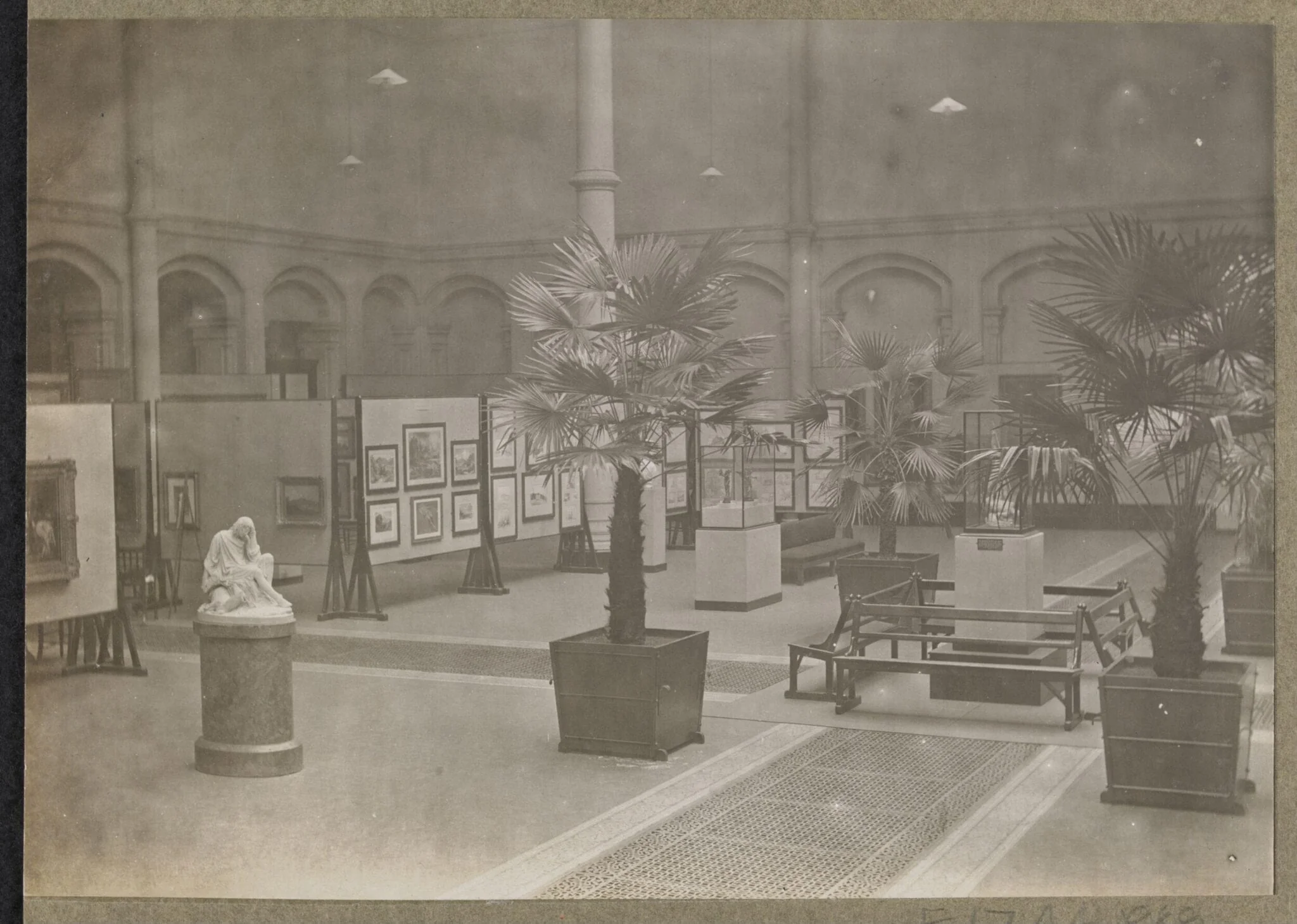 Victoria and Albert Museum, Exhibition of paintings, North court, north-west corner