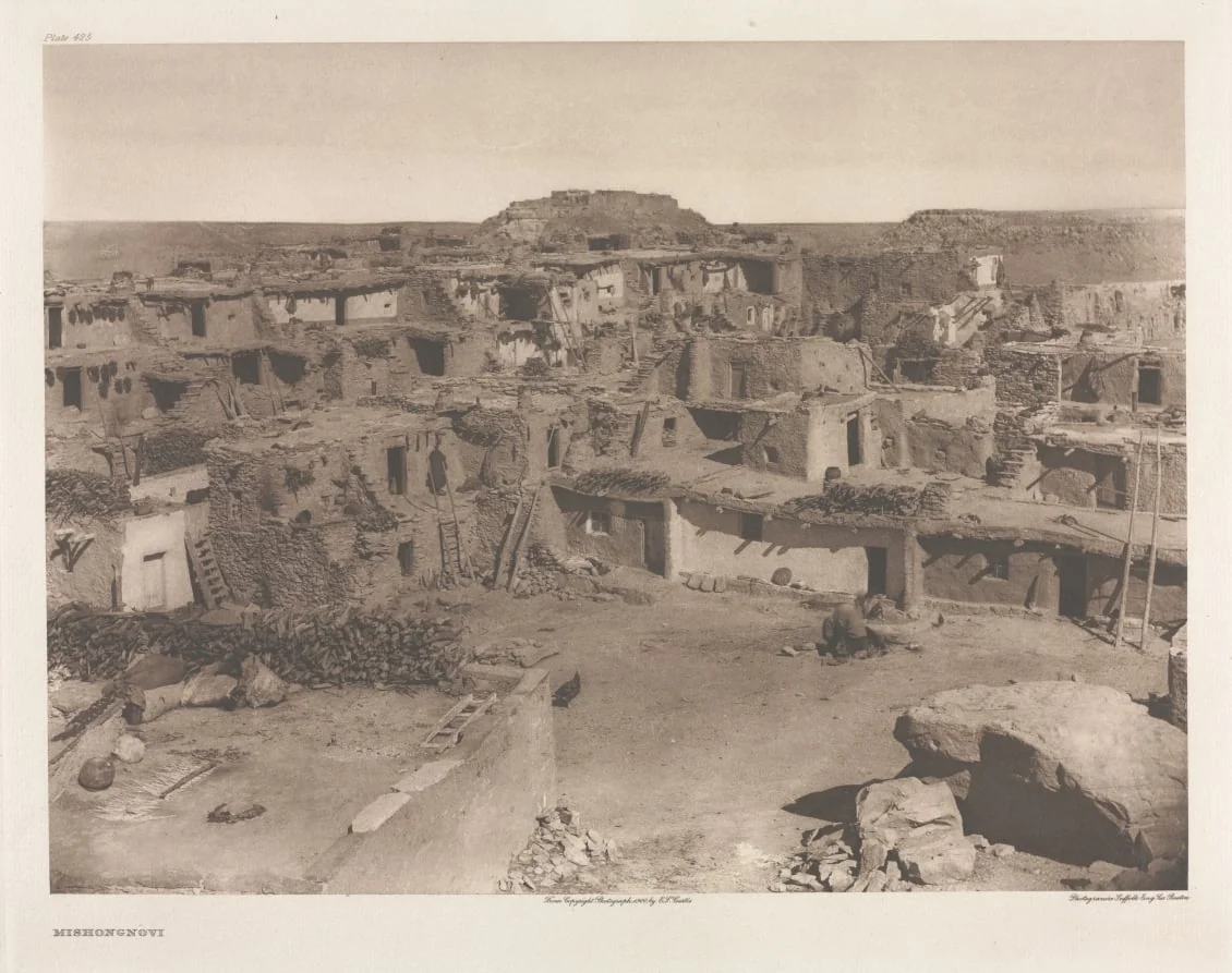 Portfolio XII, Plate 425: Mishongnovi, by Edward S. Curtis, 1900