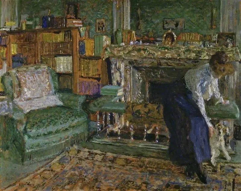Marguerite Chapin in her apartment with her dog