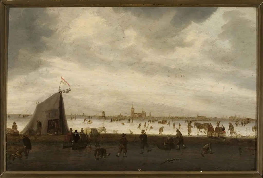 Skating near the city