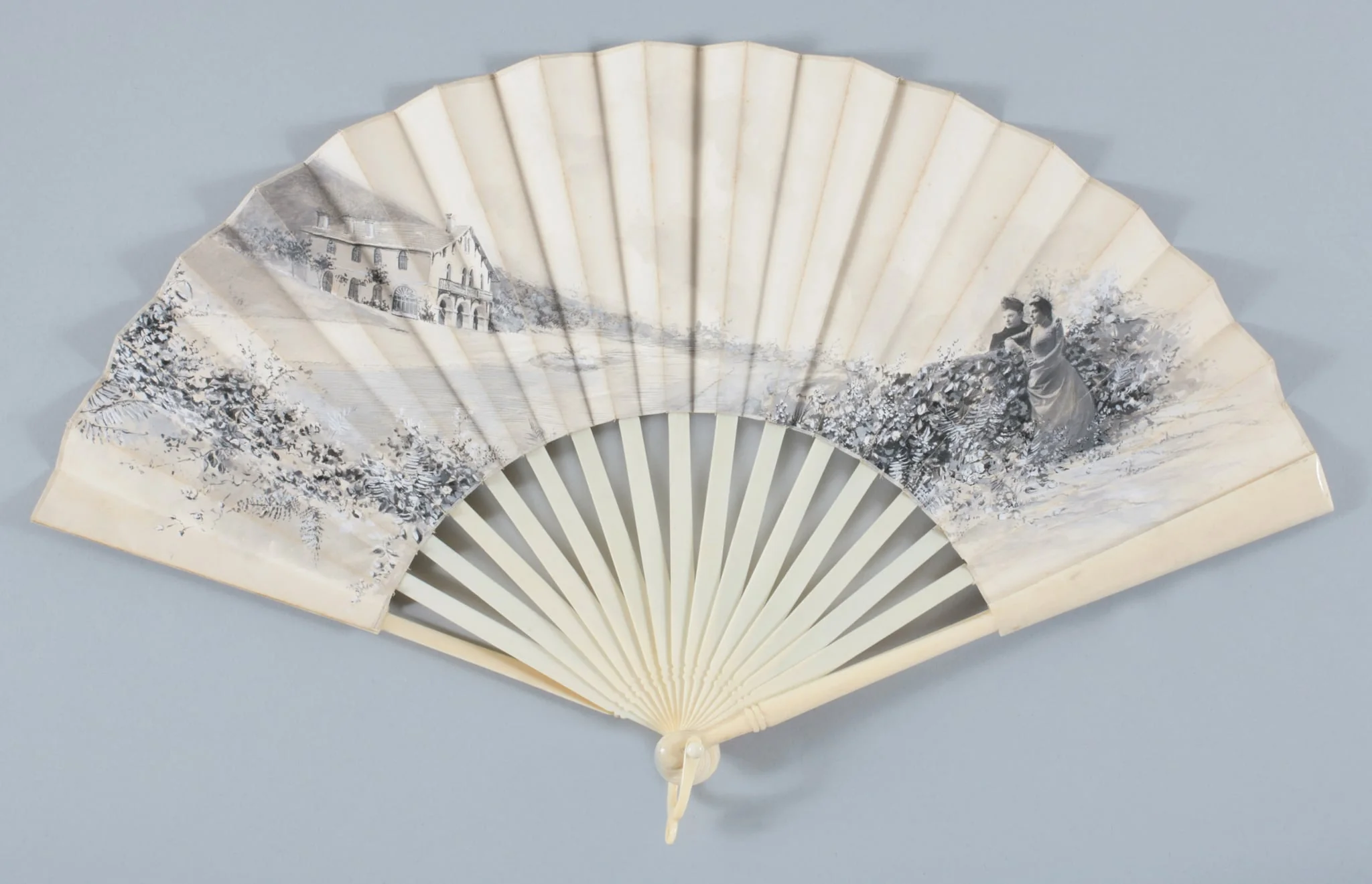 Eventail plié, by Unknown, 1900