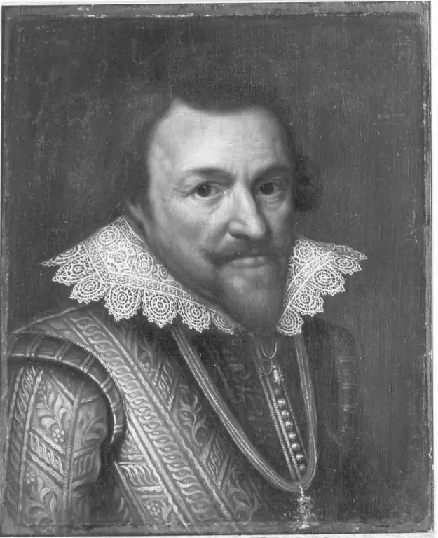 Q29900095