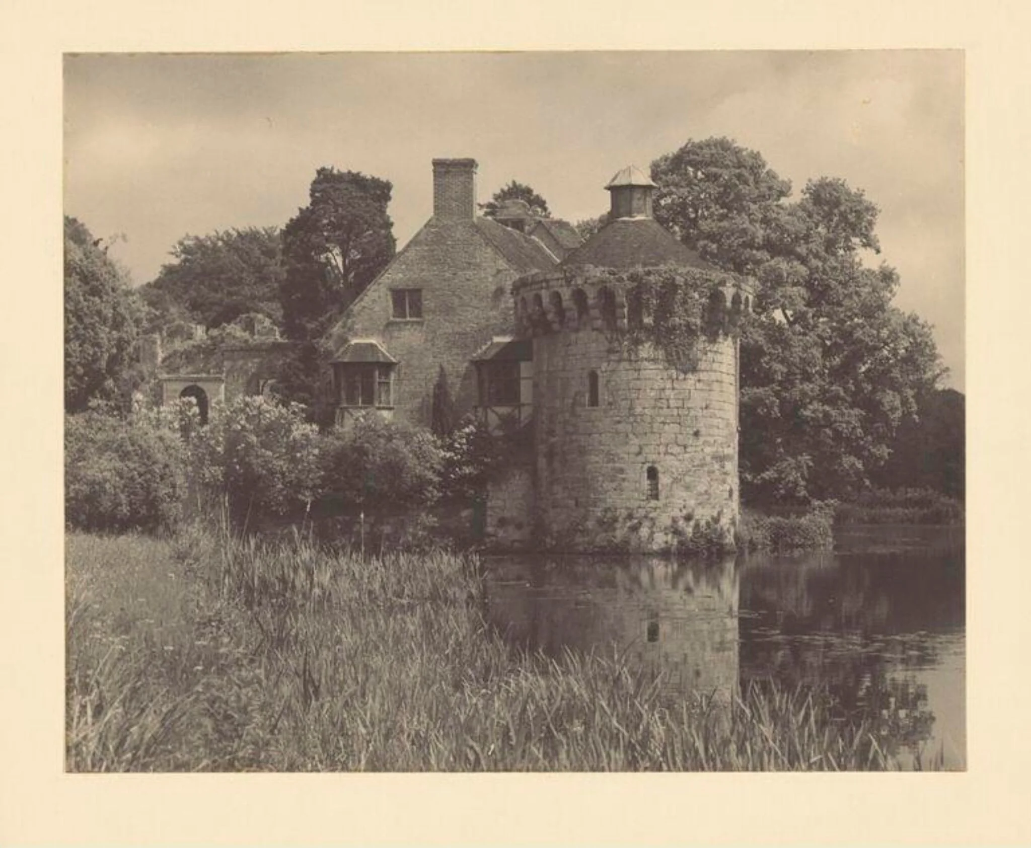 Scotney Castle
