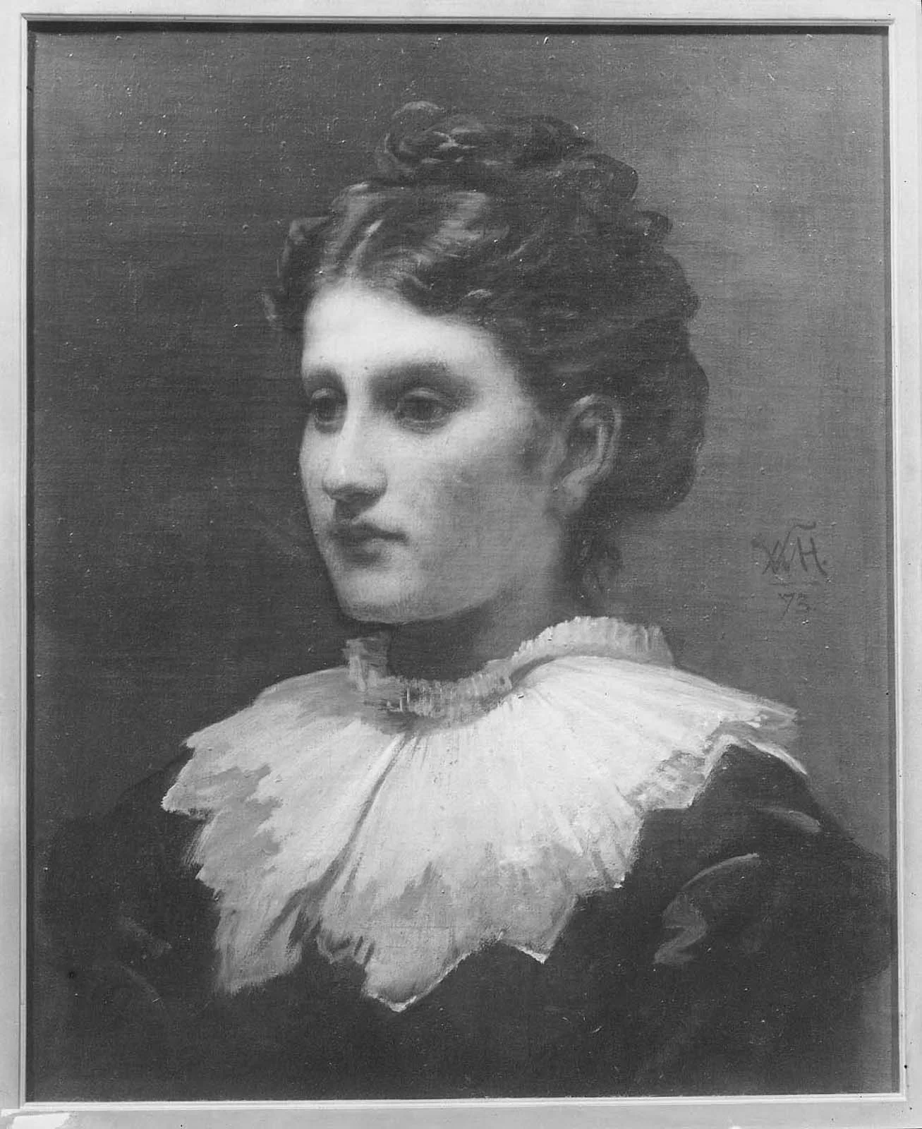 Lady with a White Collar