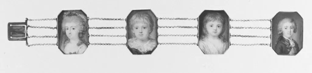 Caroline Maria Therese of Parma  and family