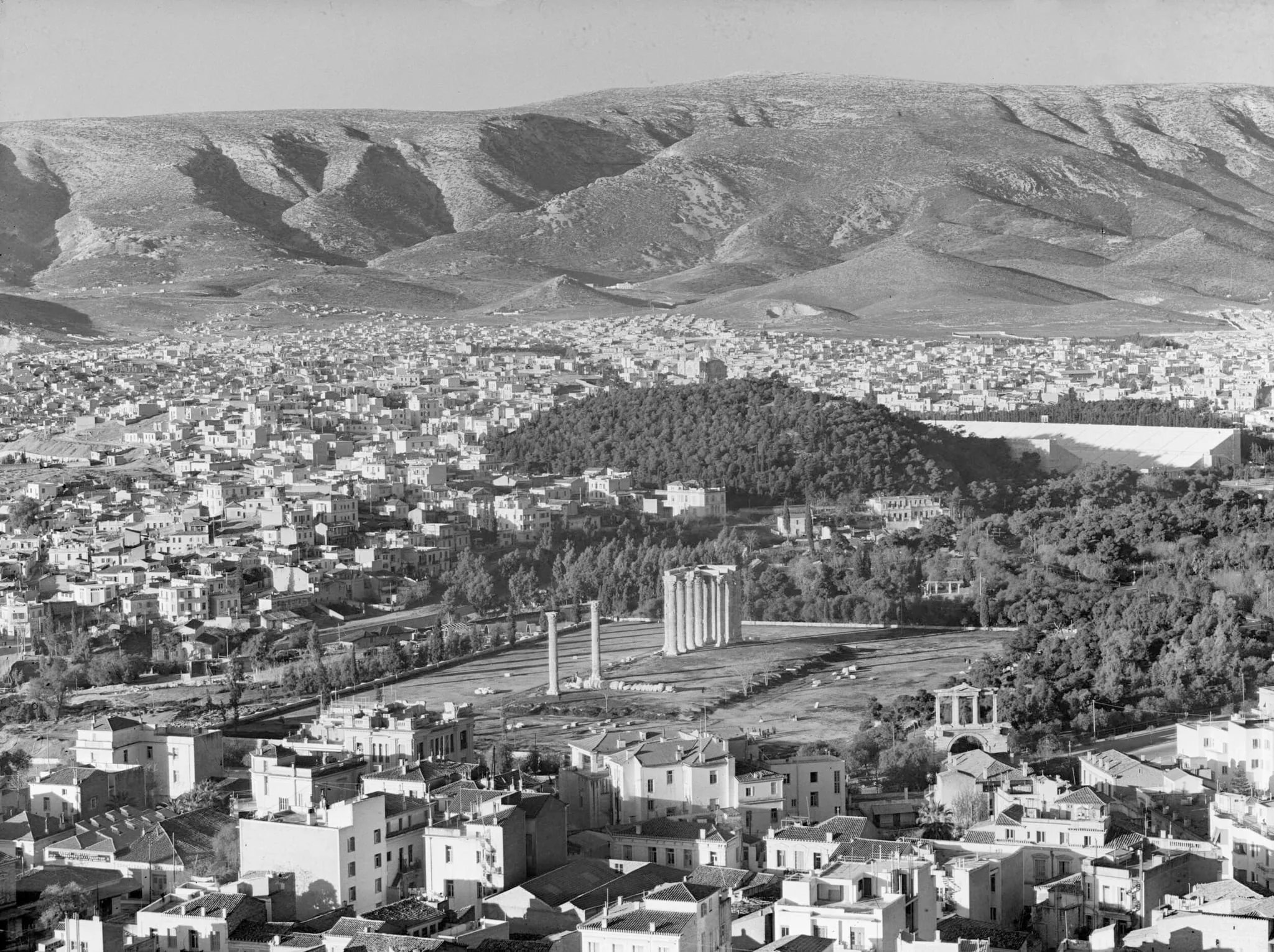 Ο ναός του Ολυμπίου Διός από την Ακρόπολη, 1937/38, by Elly (Nelly’s) Sougioultzoglou-Seraidari, 1937