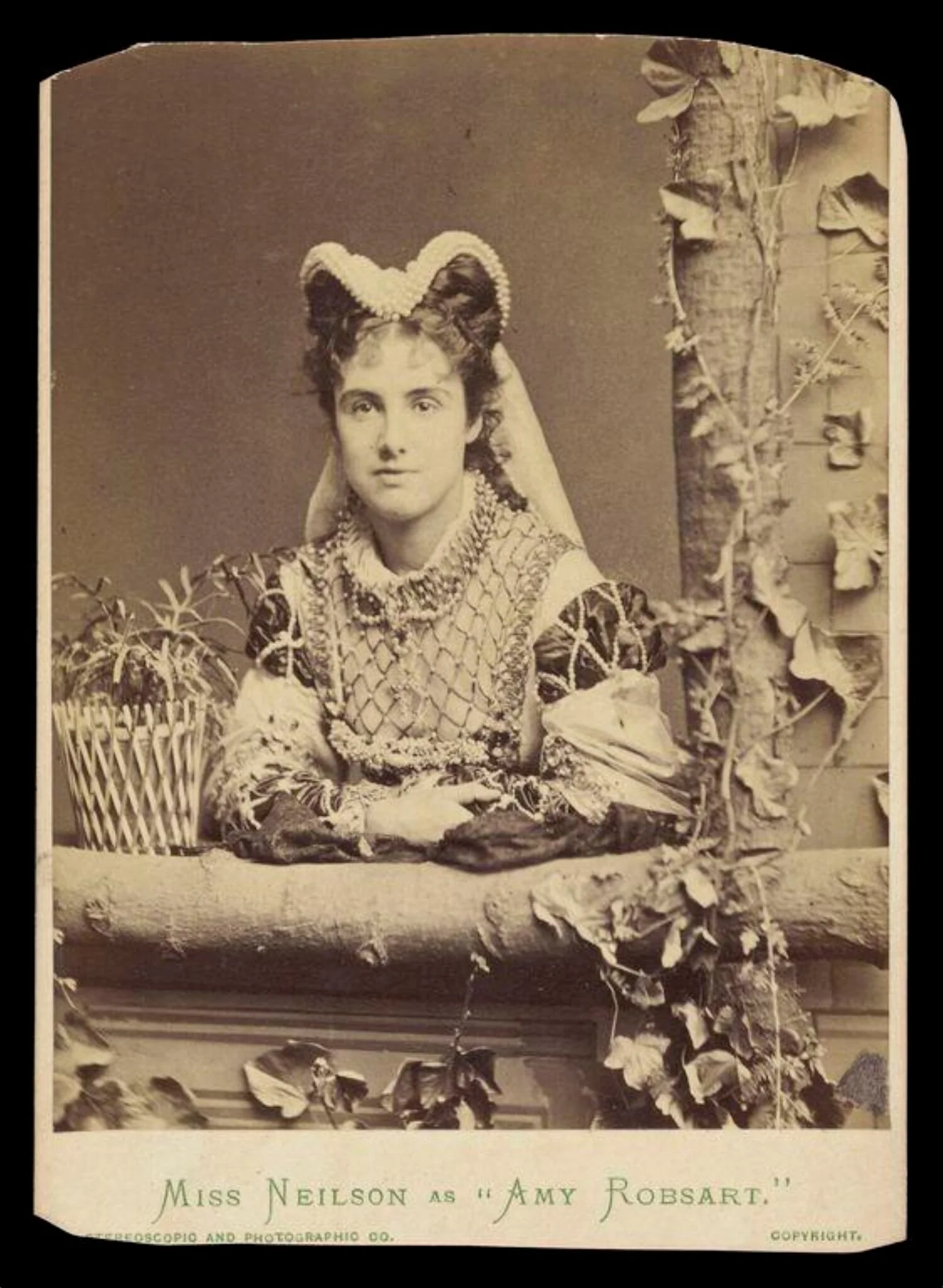 Miss Neilson as "Amy Robsart"