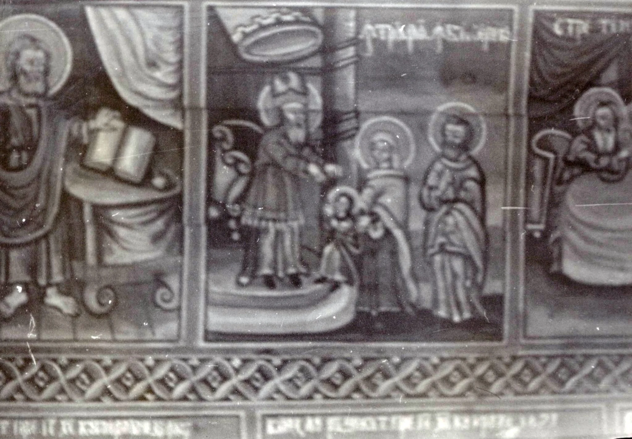 Pictura murală (ulei pe lemn) în interiorul bisericii de lemn „Sf. Arhangheli” din Ociu, comuna Vața de Jos, județul Hunedoara (1982)