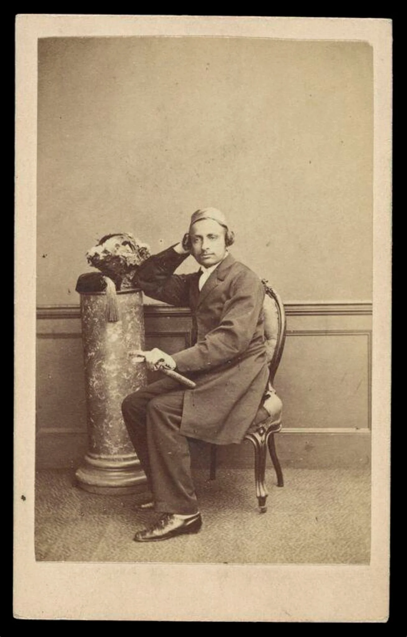 A portrait of a man, by London Stereoscopic and Photographic Company, photographic, 4
