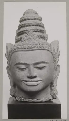  East Siam sculpture of head of Bodhisattva, ca. 12th century, H.G. Quaritch Wales Collection